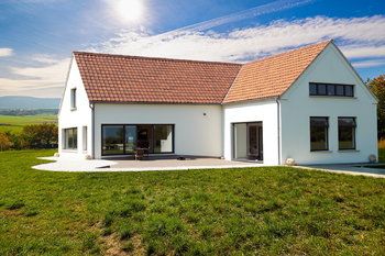 Prodej pozemku 4000 m², Lážovice