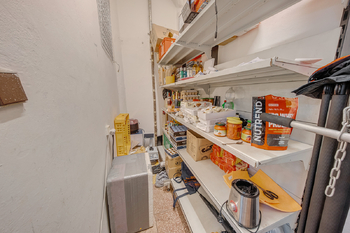 Pronájem obchodních prostor 49 m², Praha 9 - Libeň
