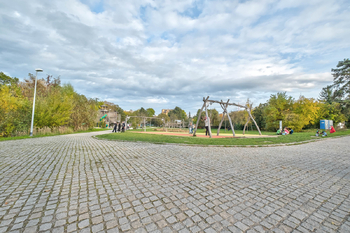 Prodej bytu 3+kk v osobním vlastnictví 85 m², Praha 9 - Vysočany