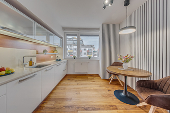 Prodej bytu 3+kk v osobním vlastnictví 85 m², Praha 9 - Vysočany