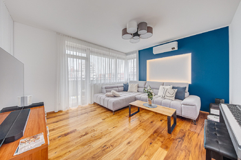 Prodej bytu 3+kk v osobním vlastnictví 85 m², Praha 9 - Vysočany