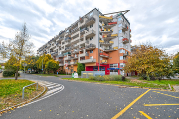 Prodej bytu 3+kk v osobním vlastnictví 85 m², Praha 9 - Vysočany