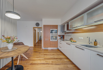 Prodej bytu 3+kk v osobním vlastnictví 85 m², Praha 9 - Vysočany