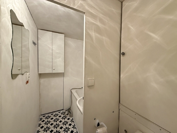 koupelna - Pronájem bytu 2+1 v družstevním vlastnictví 61 m², Prachatice