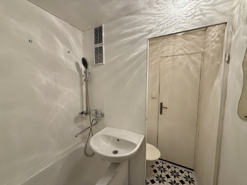koupelna - Pronájem bytu 2+1 v družstevním vlastnictví 61 m², Prachatice