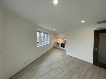 Pronájem bytu 2+kk v osobním vlastnictví 57 m², Břeclav