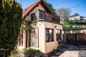 Prodej domu 120 m², Klecany