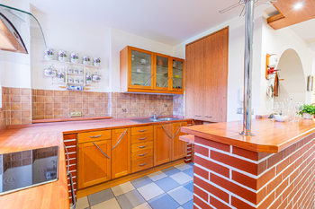 Kuchyně - Prodej domu 179 m², Roudnice nad Labem