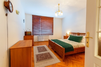 Pokoj - Prodej domu 179 m², Roudnice nad Labem