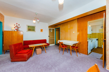 Prodej bytu 3+1 v osobním vlastnictví 60 m², Praha 4 - Modřany