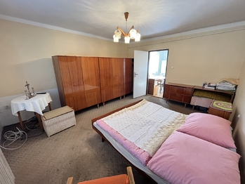 Prodej domu 199 m², Valašská Senice
