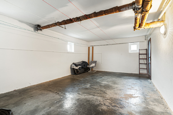 Prodej nájemního domu 317 m², Staré Hradiště