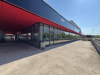 Pronájem obchodních prostor 221 m², Hradec Králové