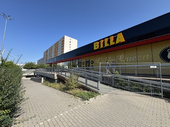 Pronájem obchodních prostor 221 m², Hradec Králové