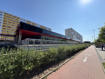 Pronájem obchodních prostor 221 m², Hradec Králové