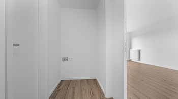 Místo pro vestavěnou skříň a pračku - Pronájem bytu 2+kk v osobním vlastnictví 51 m², Kladno