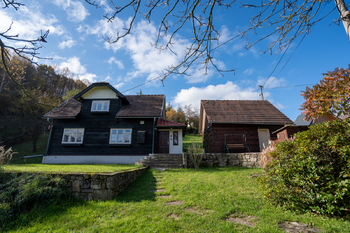 Prodej domu 120 m², Lužná