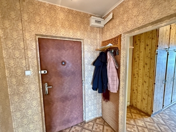 Předsíň - Prodej bytu 3+1 v osobním vlastnictví 73 m², Praha 10 - Záběhlice