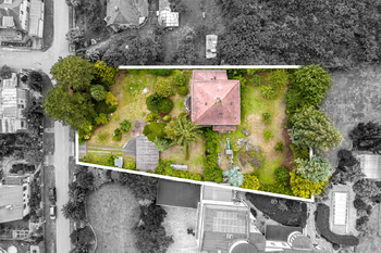 Prodej domu 350 m², Hořovice