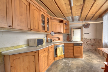 Prodej zemědělského objektu 325 m², Zvěstov