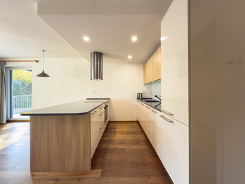 kuchyňská linka - Pronájem bytu 3+kk v osobním vlastnictví 74 m², Praha 6 - Lysolaje