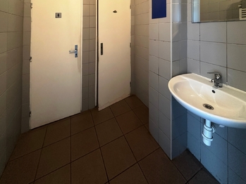 Pronájem výrobních prostor 415 m², Praha 9 - Kbely