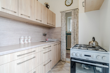 Prodej domu 383 m², Křešice