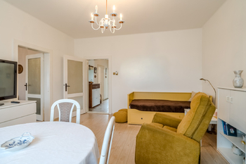 Prodej domu 383 m², Křešice