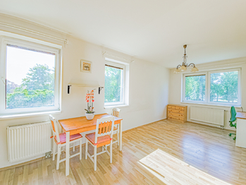Pronájem bytu 2+kk v družstevním vlastnictví 51 m², Dobříš