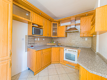 Pronájem bytu 2+kk v družstevním vlastnictví 51 m², Dobříš