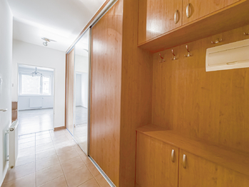 Pronájem bytu 2+kk v družstevním vlastnictví 51 m², Dobříš