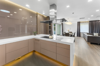 Prodej bytu 5+kk v osobním vlastnictví 490 m², Praha 5 - Radotín