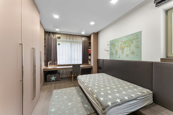 Prodej bytu 5+kk v osobním vlastnictví 490 m², Praha 5 - Radotín