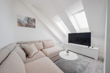 Prodej bytu 2+kk v osobním vlastnictví 36 m², Praha 6 - Ruzyně