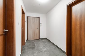 Pronájem bytu 2+kk v osobním vlastnictví 76 m², Praha 4 - Chodov