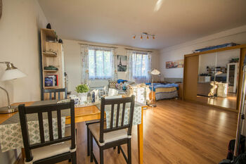 Pronájem bytu 1+kk v osobním vlastnictví 55 m², Hradec Králové