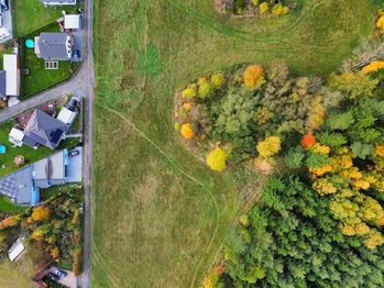 Prodej pozemku 1370 m², Květná