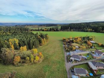 Prodej pozemku 1370 m², Květná