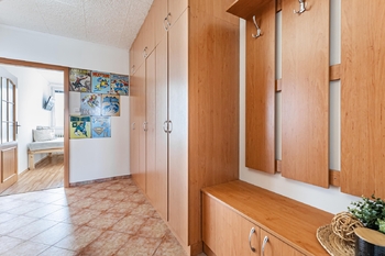 Předsíň. - Pronájem bytu 2+kk v osobním vlastnictví 45 m², Praha 4 - Chodov