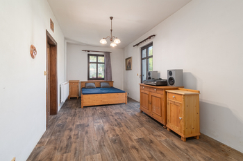 Prodej domu 172 m², Pňovany