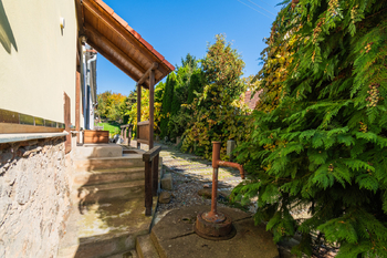 Prodej domu 172 m², Pňovany