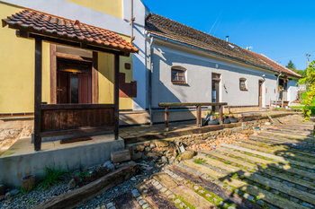 Prodej domu 172 m², Pňovany