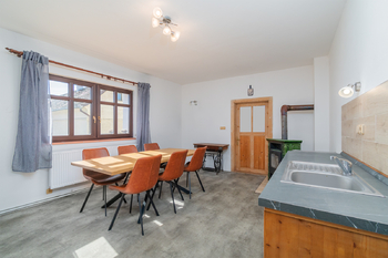 Prodej domu 172 m², Pňovany
