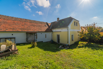 Prodej domu 172 m², Pňovany