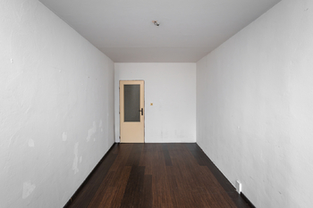 Prodej bytu 3+1 v osobním vlastnictví 76 m², Praha 6 - Řepy