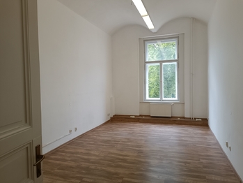 Pronájem kancelářských prostor 57 m², Praha 5 - Smíchov