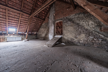 Prodej kancelářských prostor 670 m², Zbrašín