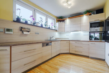 Prodej obchodních prostor 280 m², Brno