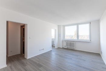 Prodej bytu 1+kk v osobním vlastnictví 31 m², Praha 4 - Chodov