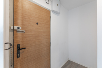 Prodej bytu 1+kk v osobním vlastnictví 31 m², Praha 4 - Chodov